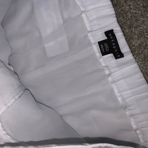Metaphor White & Black High Waist shorts size XS - Picture 9 of 11